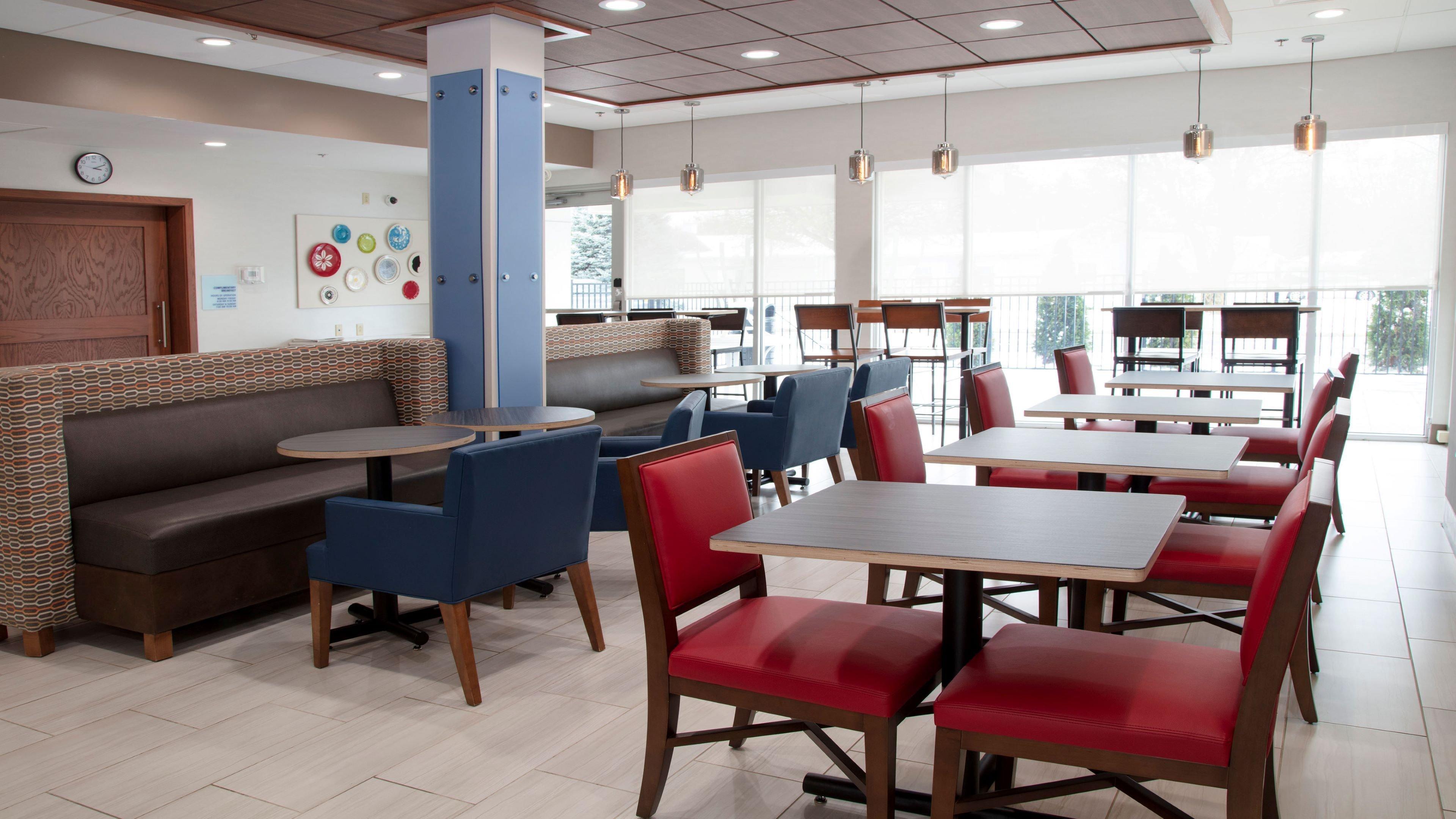 Holiday Inn Express & Suites - Marion By Ihg Exteriér fotografie